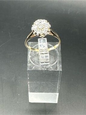 14kt yellow gold natural diamond cluster.        3/4 ctw 2.25g